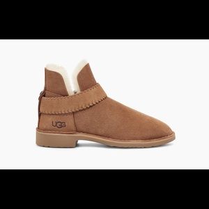 Chestnut McKay Ugg’s Booties